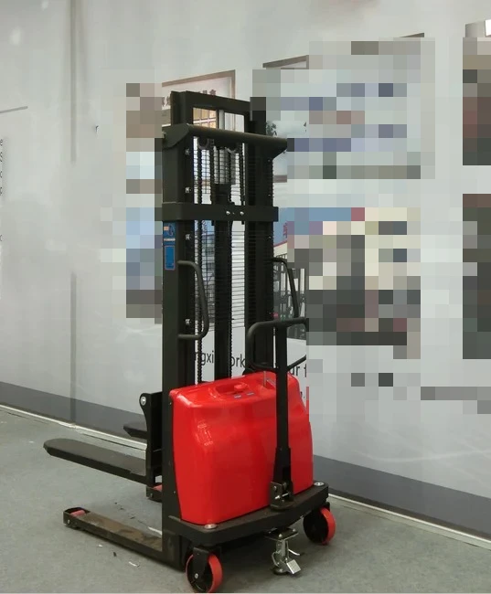 China Factory Supply Durable Battery High Power Engine Easy to Operation Semi-Electric Pallet Stacker
