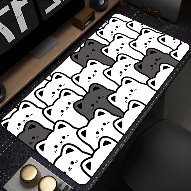

Black cat Mouse Pad Large Anti-Slip Rubber Gaming MousePad Durable Desk Pad Thick Seam Edge Suitable for Office Gaming Mousepad