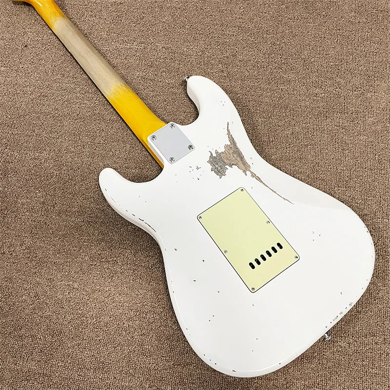 Local Warehouse, Guitar Clearance Sale, White Aged‑style Electric Guitar, Maple Neck, SSS Pickups, Single‑lock Tremolo System, Rock, Free Shipping