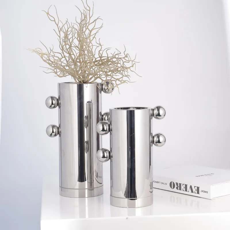 Modern minimalist home light luxury glass crystal vase ornament, drum art dried flower ornament