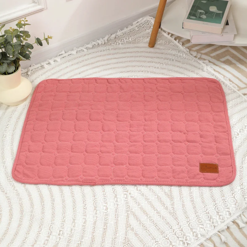 Washable Pet Waffle Mat Pet Diaper Mat Reusable Mats for Dogs Dog Bed Urine Washable Dog Training Pad Four Seasons Pet Mat