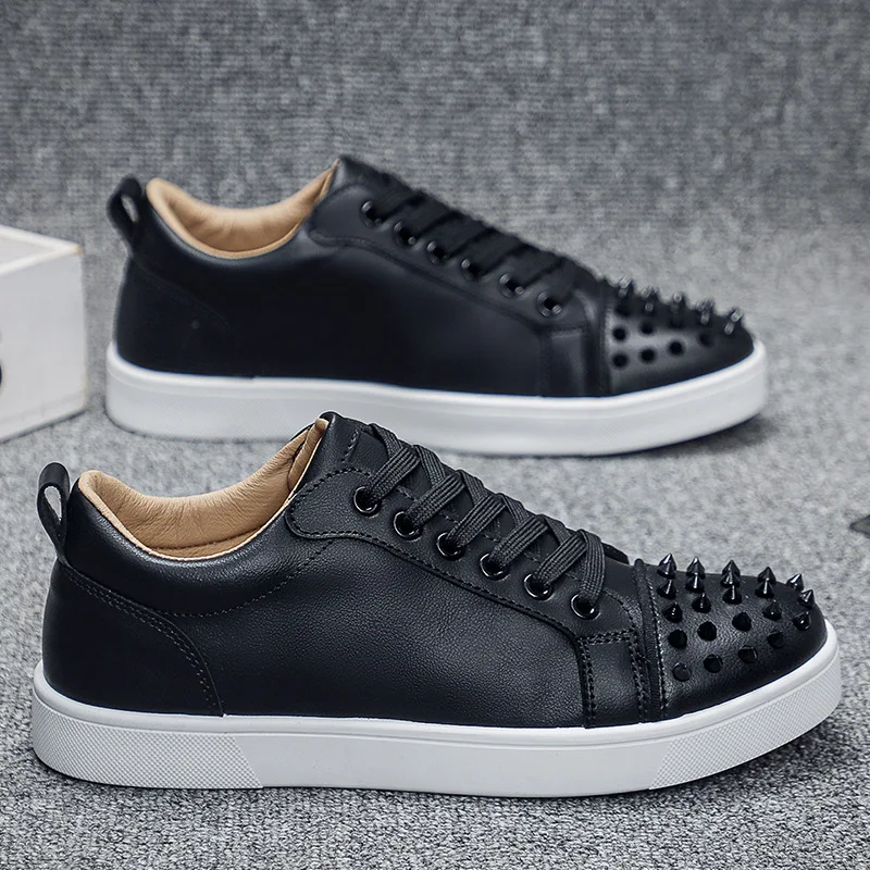 New Spring and Autumn Men's Single Shoes Trendy Rivet Student Casual Board Shoes White Shoes