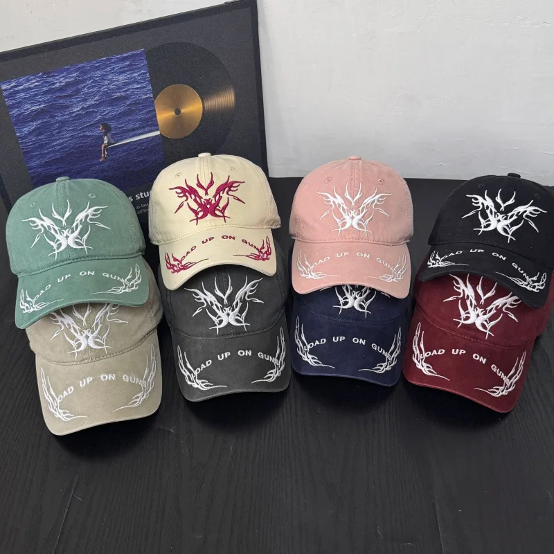 

Unisex Personalized American Embroidered Baseball Hat Spring Washed Vintage Sun Shading Cotton Hats Couples Duck Tongue Cap