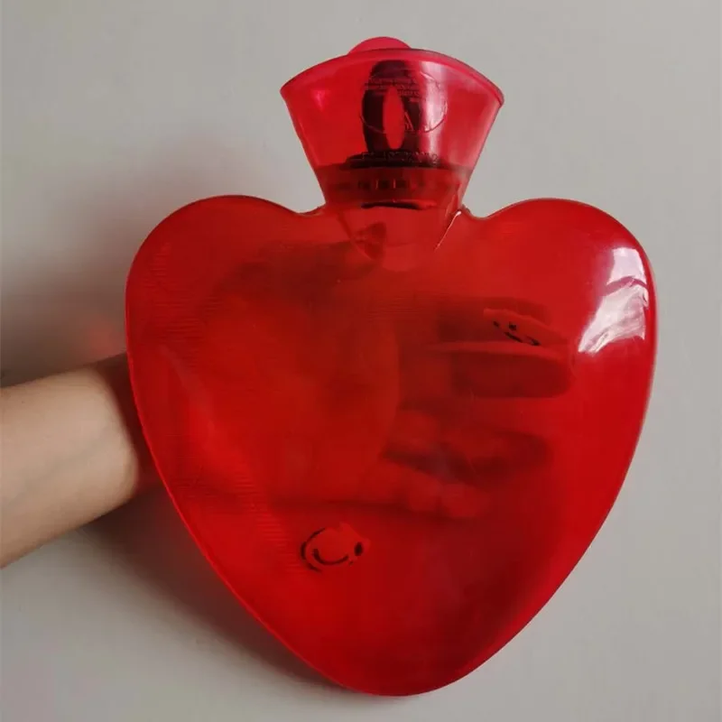 Heart-shaped Hand Warmer Bag PVC Flushing Hot Water Bottle Winter Belly Warming Water Injection Explosion-proof Safety