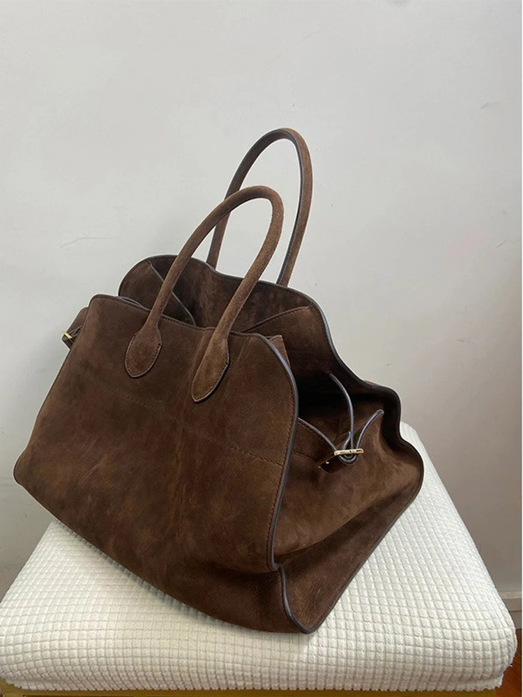 

Женская вельветовая сумка-тоут большой вместимости, новинка 2024 года, осенне-зимняя, для поездок на работу, винтажная замшевая сумка, модный нейтральный стиль