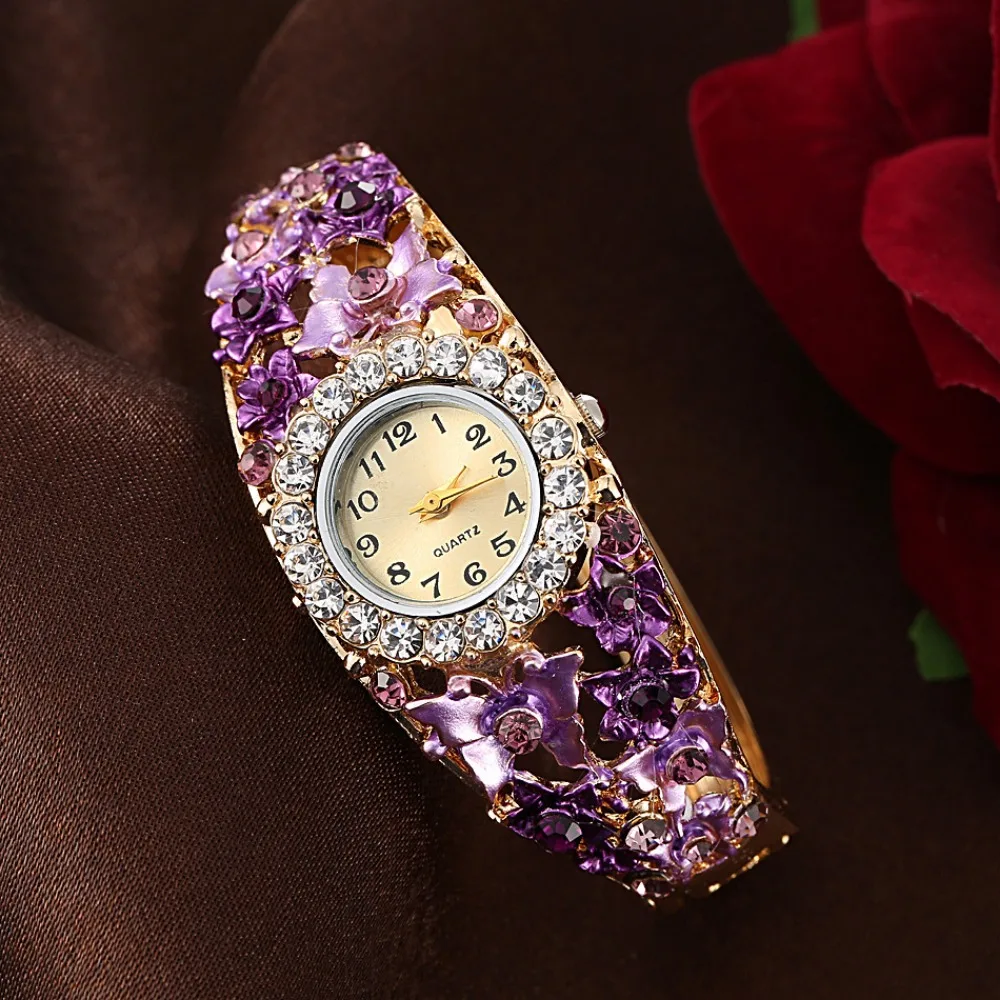 Alloy Rhinestone Dress Watch Round Dial Quartz Movement Flower Butterfly Watch Luxury Quartz Bracelet Wristwatch Casual Occasion
