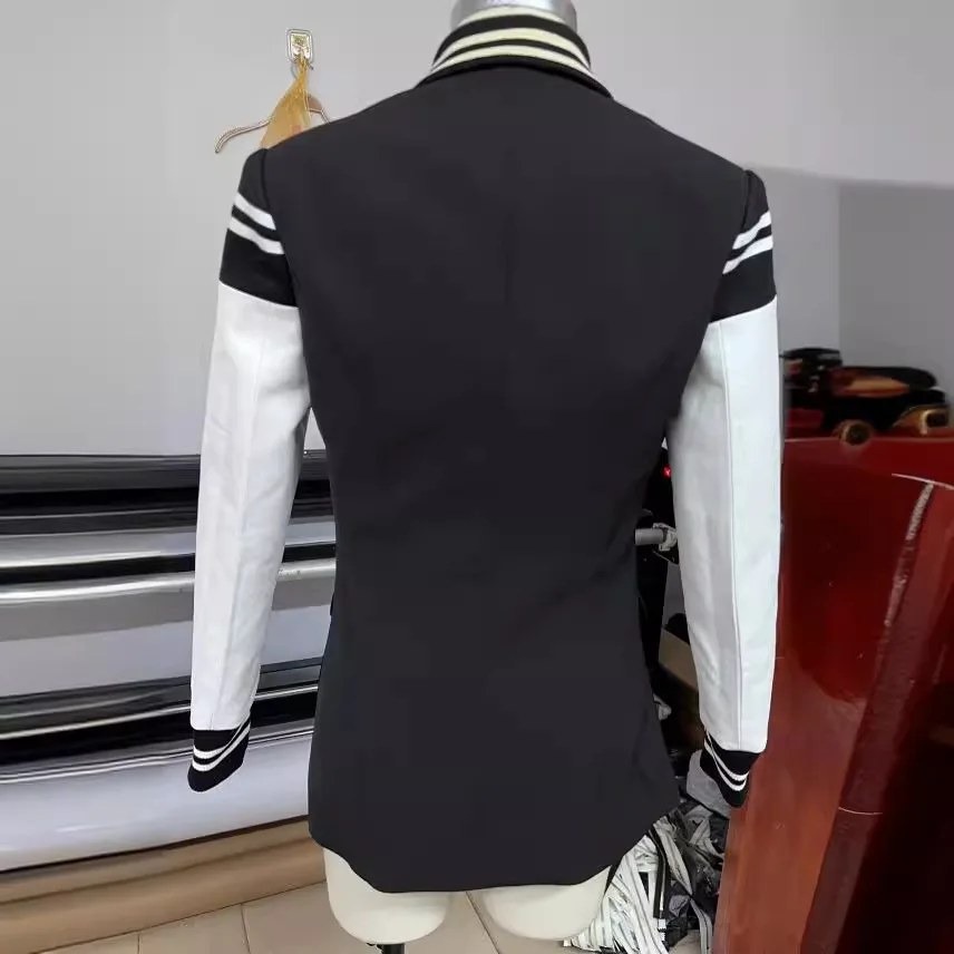 2024 Fashion Ladies blazer per il tempo libero in stile College doppiopetto con cuciture a colori misti in bianco e nero