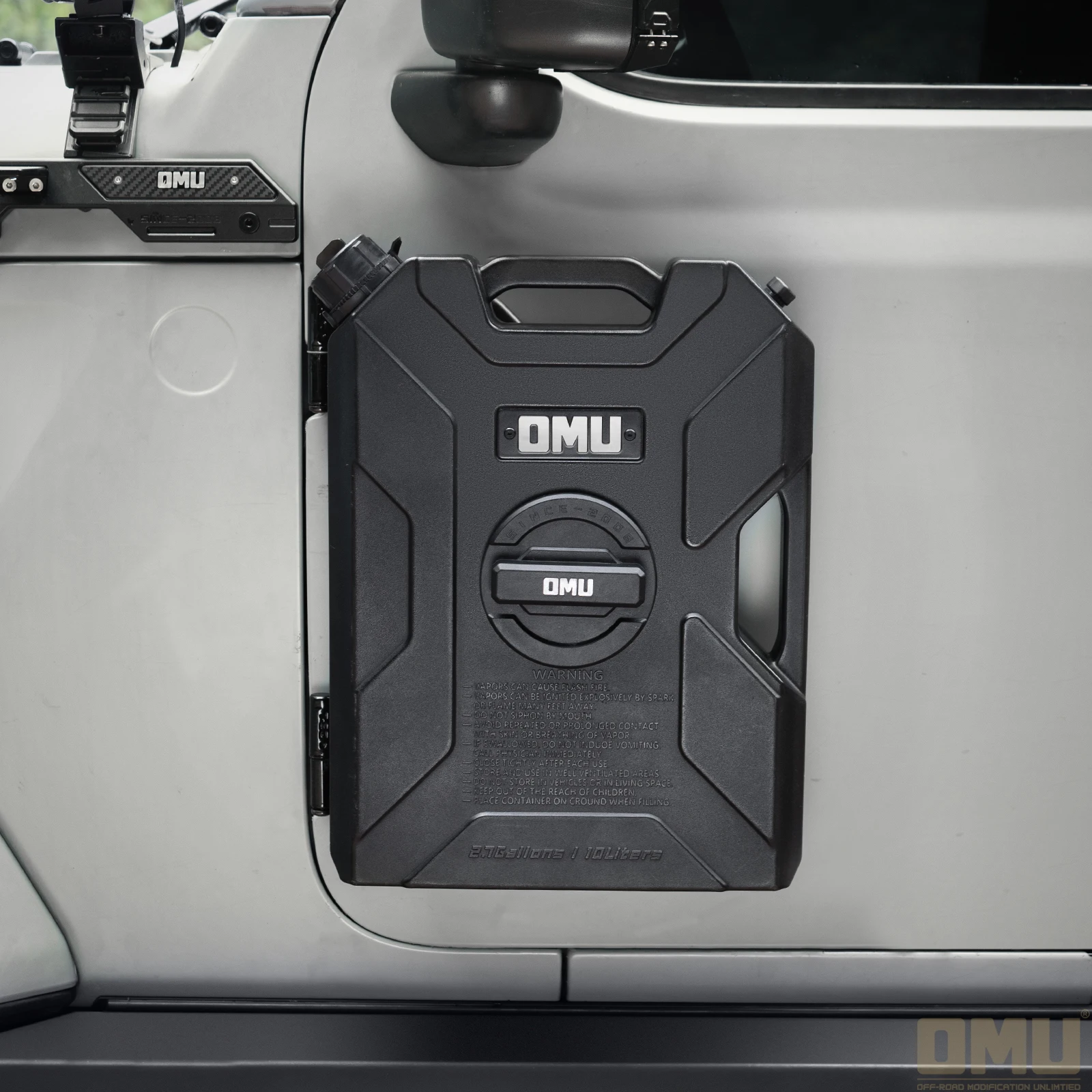 

OMU Genesis 10 Liters Tank With Bracket For Jeep Wrangler JK/JL Gladiator JT Jerrycan Storage Accessories Maiker Manufacturer