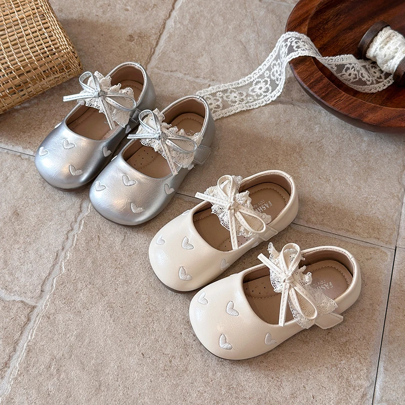 Little Girls Lace Bow Mary Jane Shoes, Heart‑Embroidered Hook‑and‑Loop Soft‑Sole Princess Casual Flats