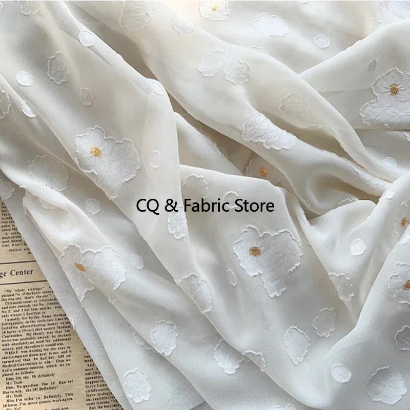 New Chiffon Golden Silk Flower Cut Flower Fabric Non-stretch Jacquard Fabric DIY Women's Hanfu Designer Sewing Material