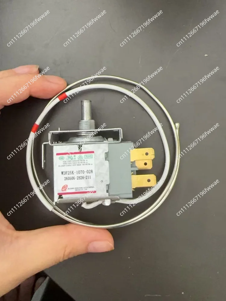 For WDF25K-1070-028 original refrigerator thermostat middle screw installation method thermostat copper insert