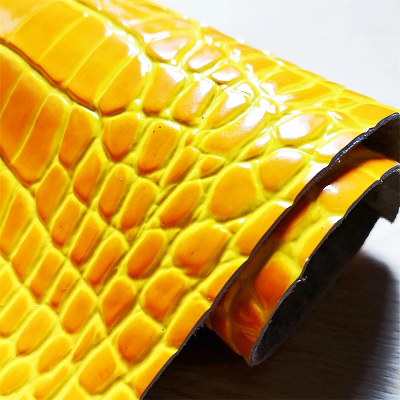 1.2mm Dark Yellow Crocodile Pattern Cowhide. Top-Grain Leather. Genuine Leather Fabric. DIY For Bags By Hand. Full Sheet Cutting