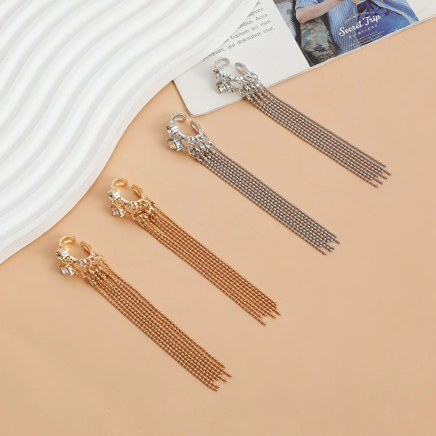 Cross border accessories, stylish design with multiple chain earrings, retro style diamond studded C-shaped tassel ear clips