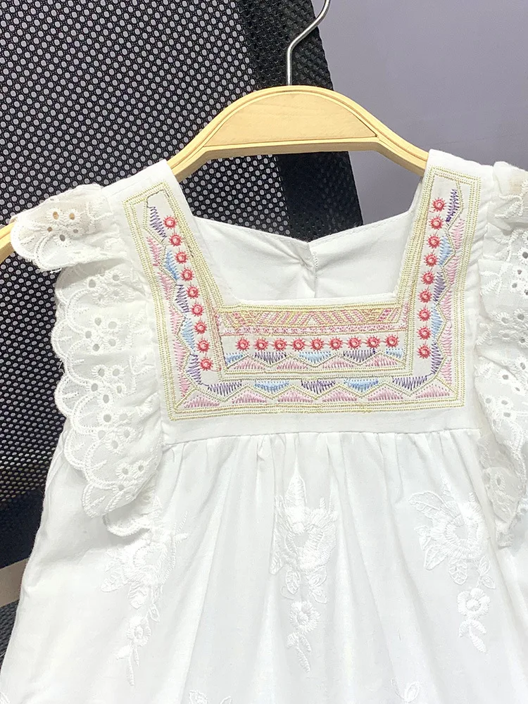 2024 Fashion White Lace Hollow Kids Girls Dress Short-sleeved  Princess Dress Children\'s Embroidered  Dresses