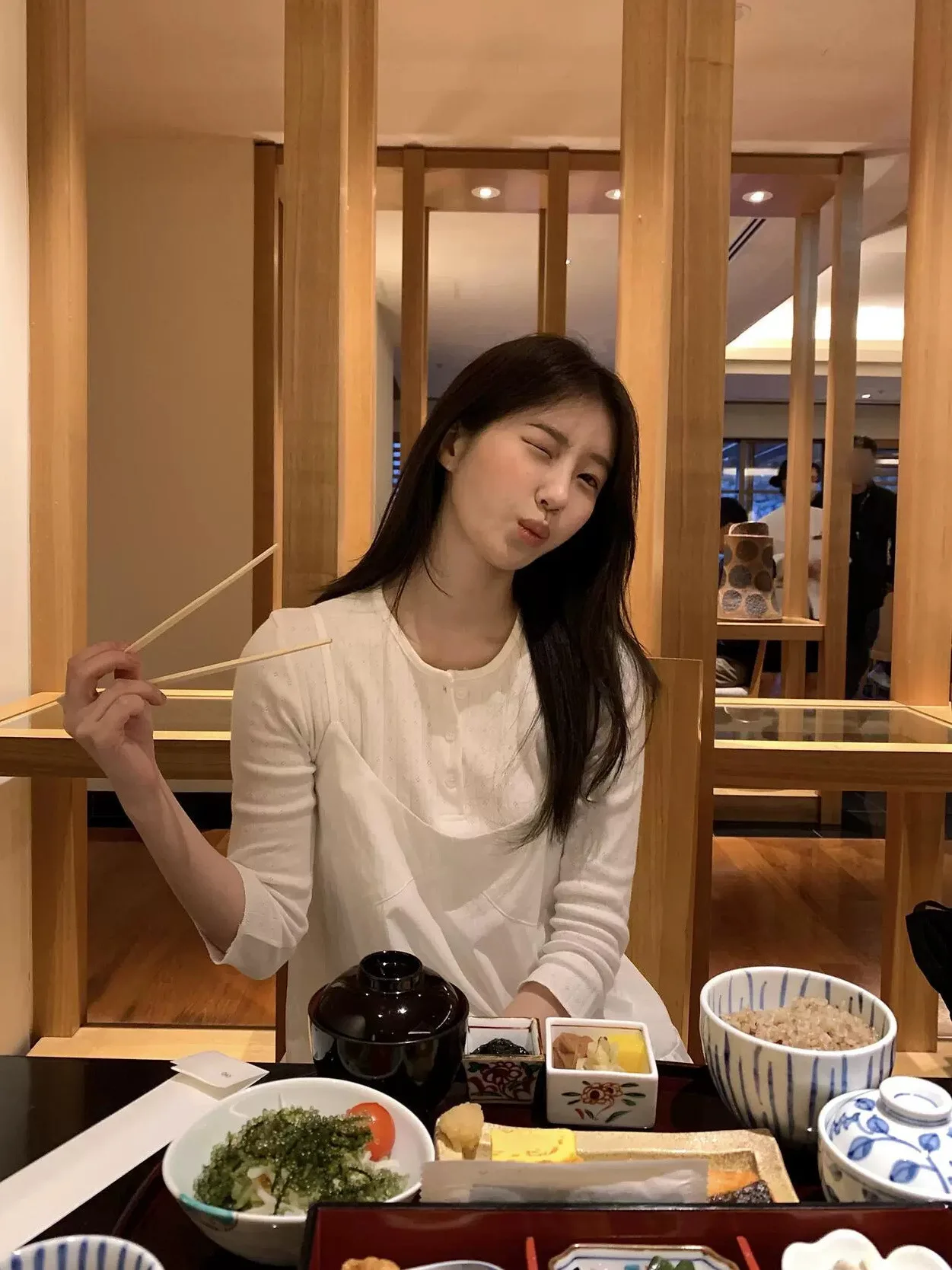 دمية Sweet Sle مزخرفة بالدانتيل بدون أكتاف Dr Loose Fre ومضادة للشيخوخة Dr Dongda Gate اليابانية Sle كاجوال بخصر عالٍ على شكل حرف A...