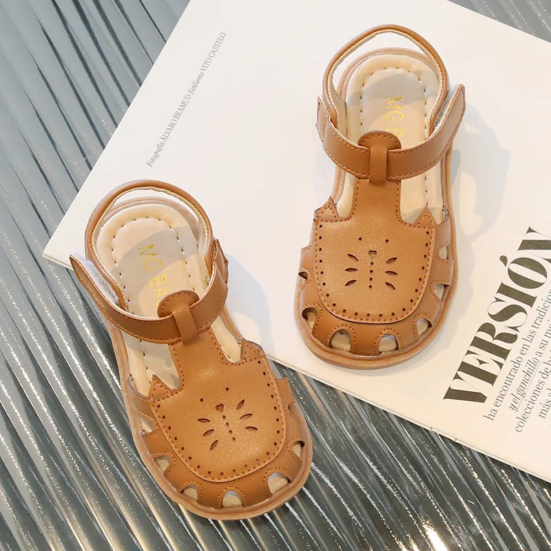 

Girls Sandals Summer Fashion Cut Outs Love Baby Girl Shoes Boys Beach Sandals Kids Closed Toe Sandals