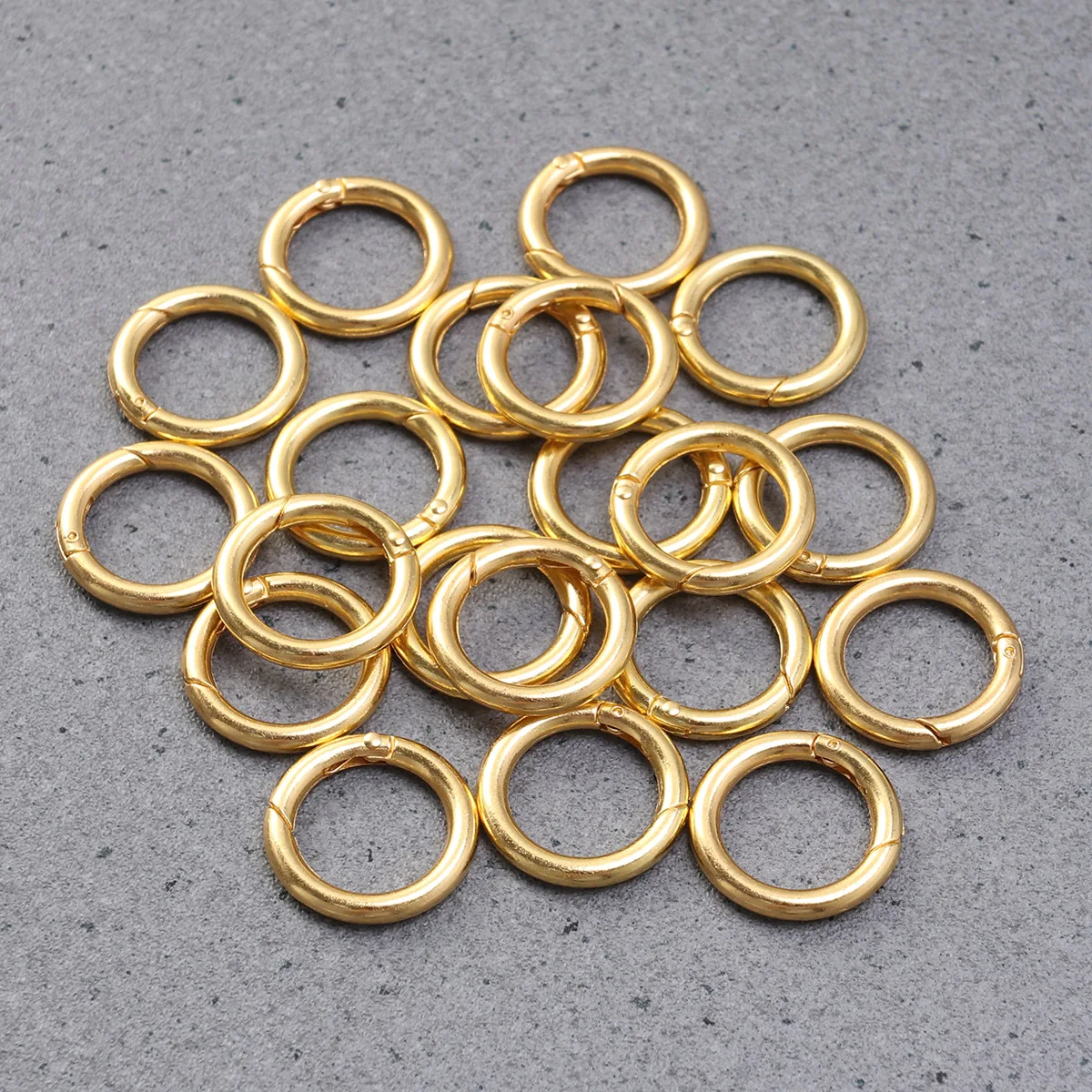 

20 pcs Zinc Alloy Open Jump Rings Split Spring Rings For Jewelry Making 4.0X28Mm Golden Durable Eco-Friendly Keychain Connector