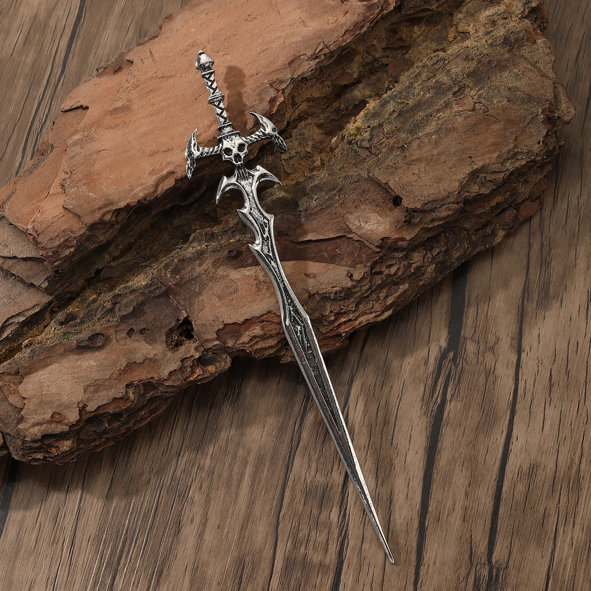 Viking Retro Crow Skull Sword Hair Stick Hairpin Trendyy Fashion Versatile Hairpin Hair Accessories Norwegian Style Accessories Party Jewelry Valentine's Day Mother's Day Birthday Gift