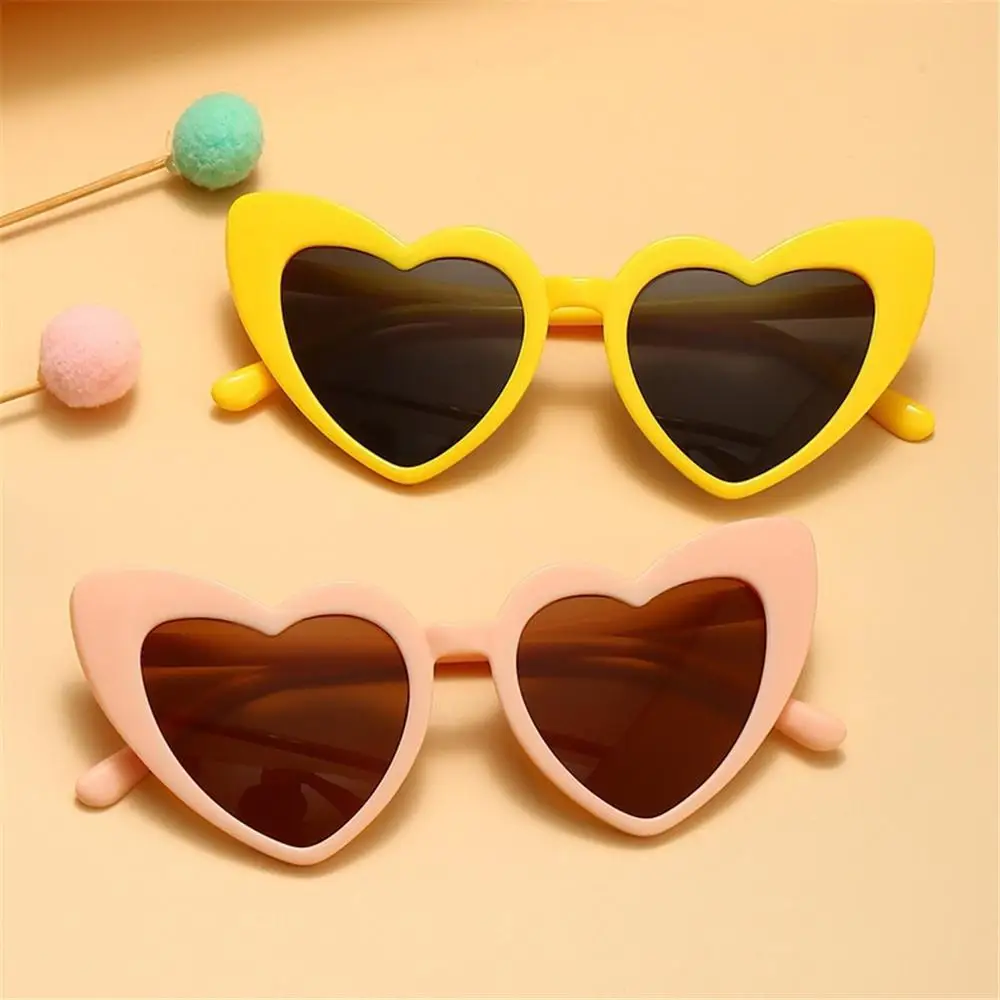 Kids Heart Sunglasses Toddler Sunglasses Vintage Heart-Shaped Glasses for Boys Girls 3-9 Years Outdoor Children Cartoon Eyewear