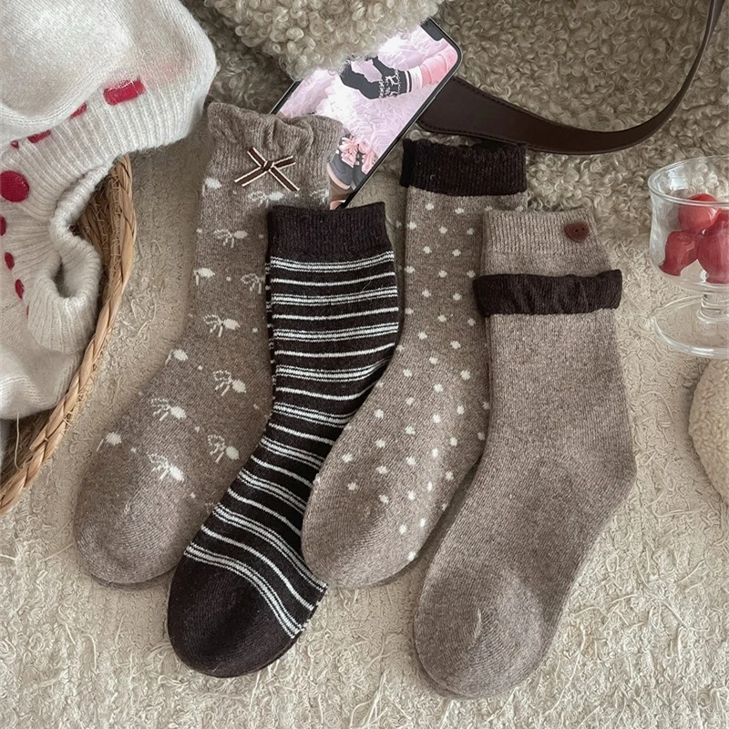 

8 pairs of women's autumn winter thick simple comfortable socks coffee colored wool warm boneless mid tube socks for women