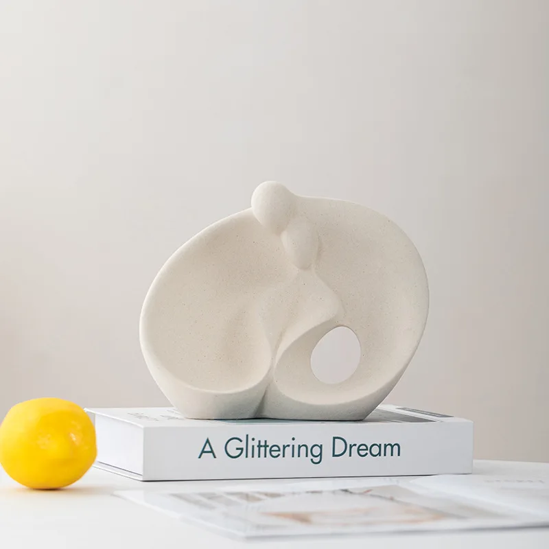Creative Couple Sculpture Couple Abstract Bookshelf Ornament