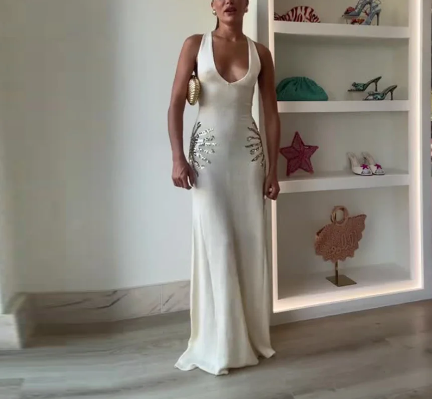 

Fashionable and sexy low neck sleeveless slim fit sequined white jumpsuit long skirt, new women's clothing for summer 2025