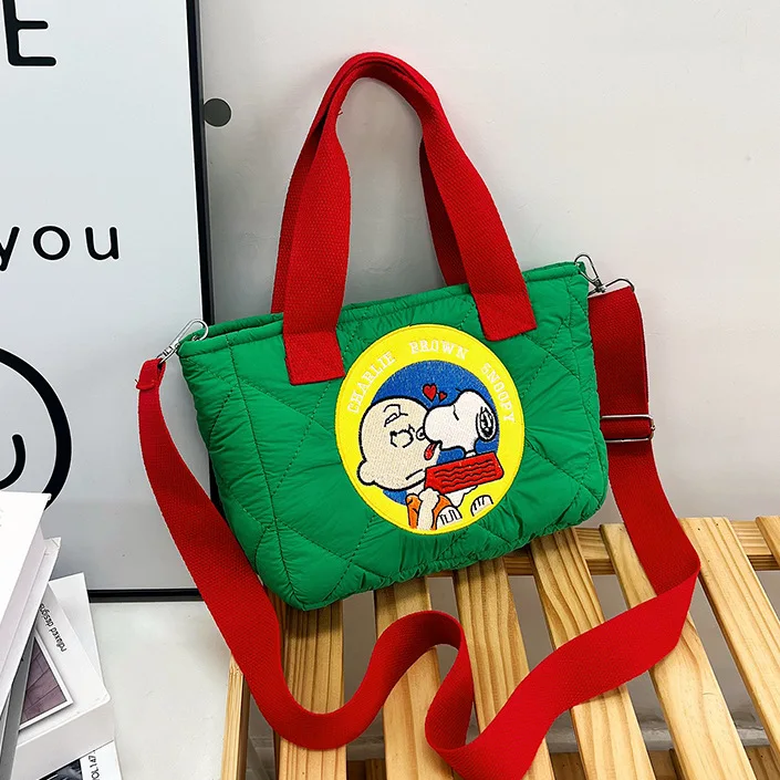 Snoopy Large Capacity Handbag Fashionable Shoulder Bag Cartoon Anime Printed Canvas Bag Versatile Crossbody Bags Student Bags