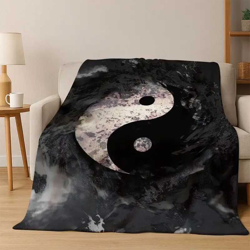 Yin Yang Symbol Chinese Tai Chi Flannel Blanket Soft Warm Throw Blanket for Bedroom Living Room Bed Travel Camping Picnic Gift