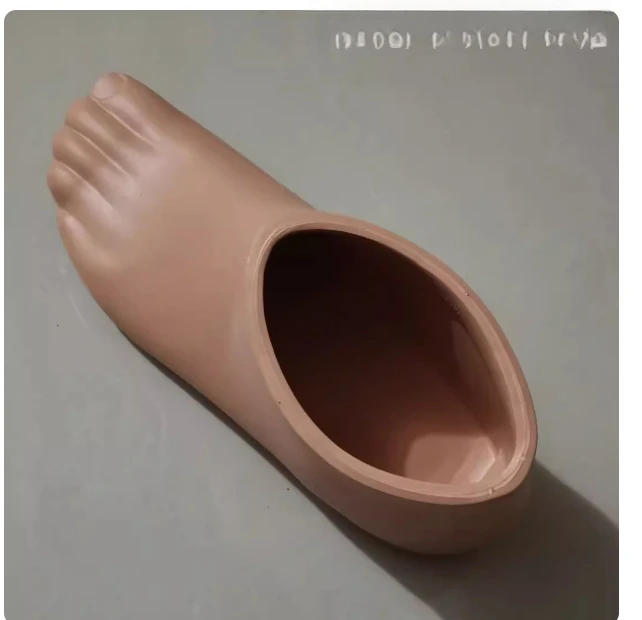 

Carbon Fiber Foot Energy Storage Calf Prosthetic Flying Hair Foot Leather Cover