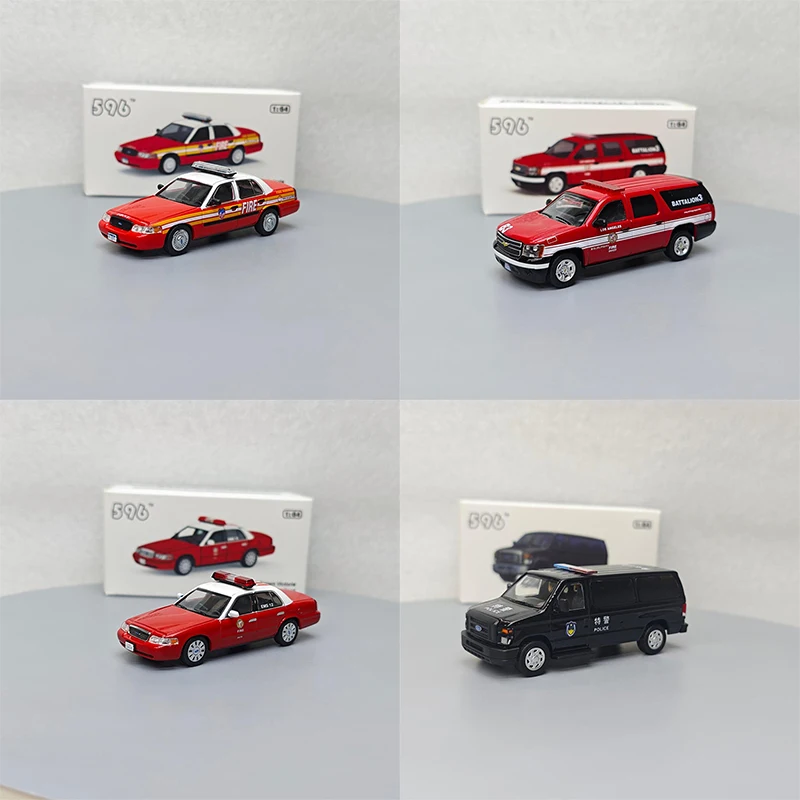 

596 1:64 New York City Fire Department Suburban E350 Black Special Police Edition Alloy Die Casting Model Collect Ornaments