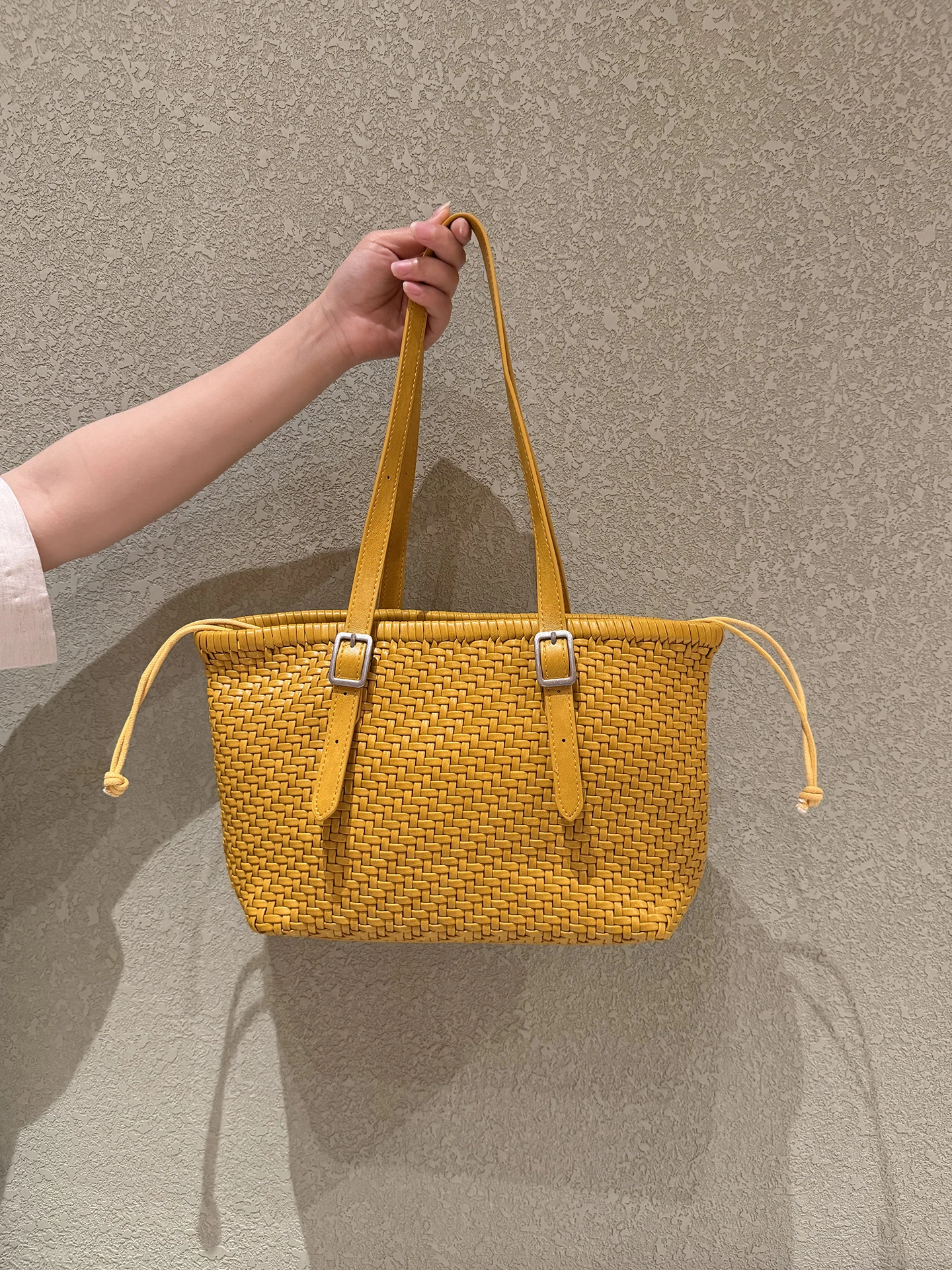 Bolsa Tote Grande de Capacidade Ampla Selin Weiss, Bolsa de Ombro Feminina Versátil e Elegante com Alça Destacável e Forro de...