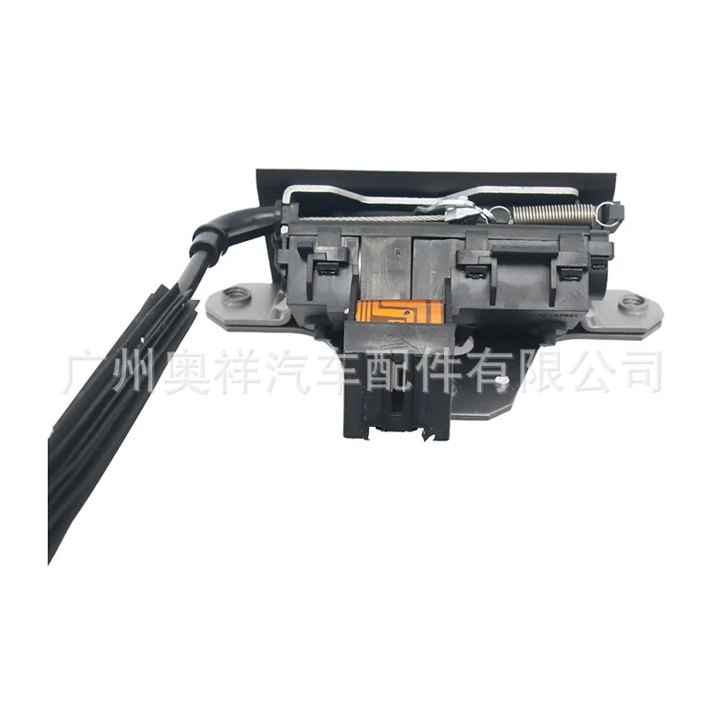 LR049494 LR030192 LR051454 LR025420 is suitable for Land Rover tailgate locks and tail cover locks