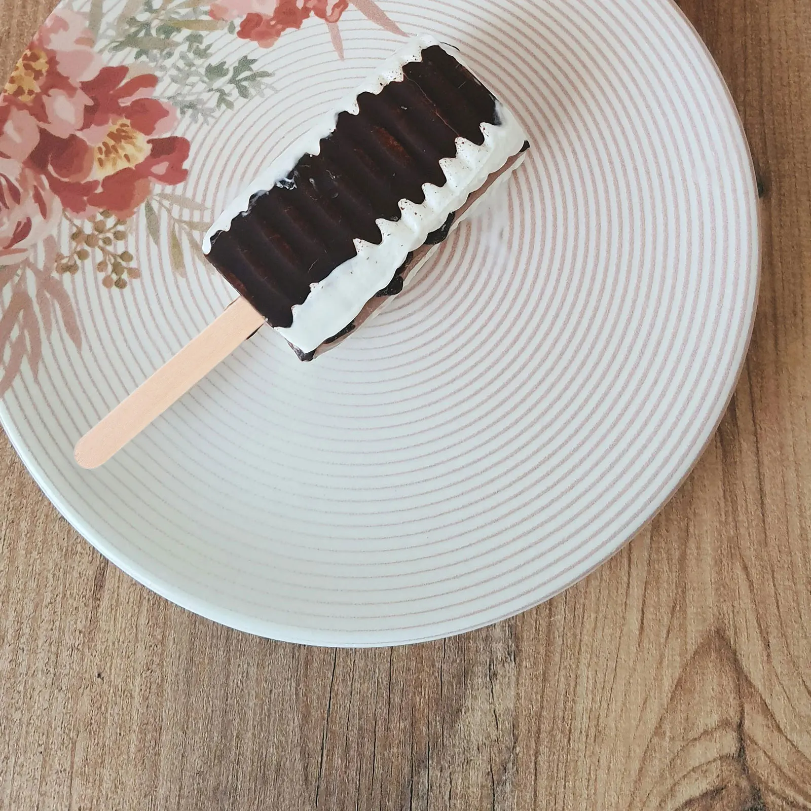 

250Pcs Craft Sticks Wood Birch Coloring Process Durable Popsicle Sticks DIY Crafts Waxing Supplies Craft Stick