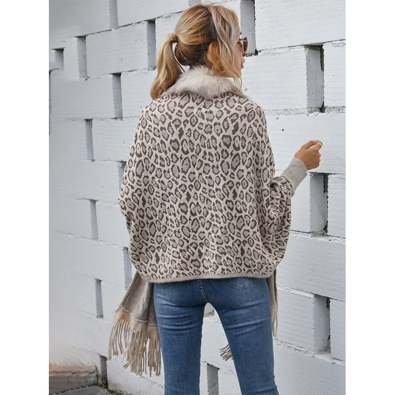 Cardigan con nappe da donna cappotto caldo a punto aperto maniche lunghe scialle leopardato Vintage Oversize inverno Faux Fox Fur Poncho Cape