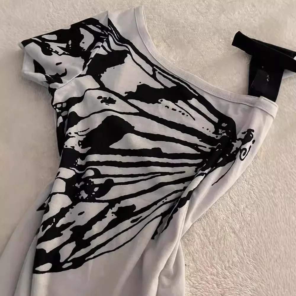 アメリカンスタイル ホットガールズ 半袖Tシャツ レディース 2025年 ファッション トレンド 秋コレクション その他素材 00% レディース トップス