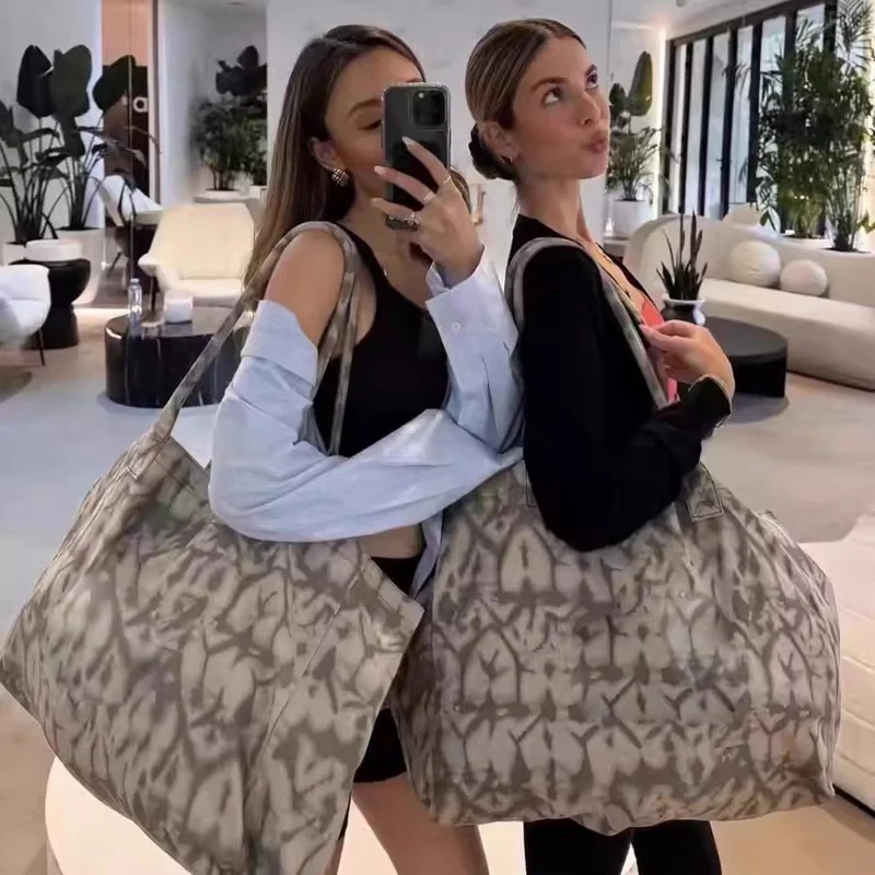 Женская и мужская спортивная сумка для йоги