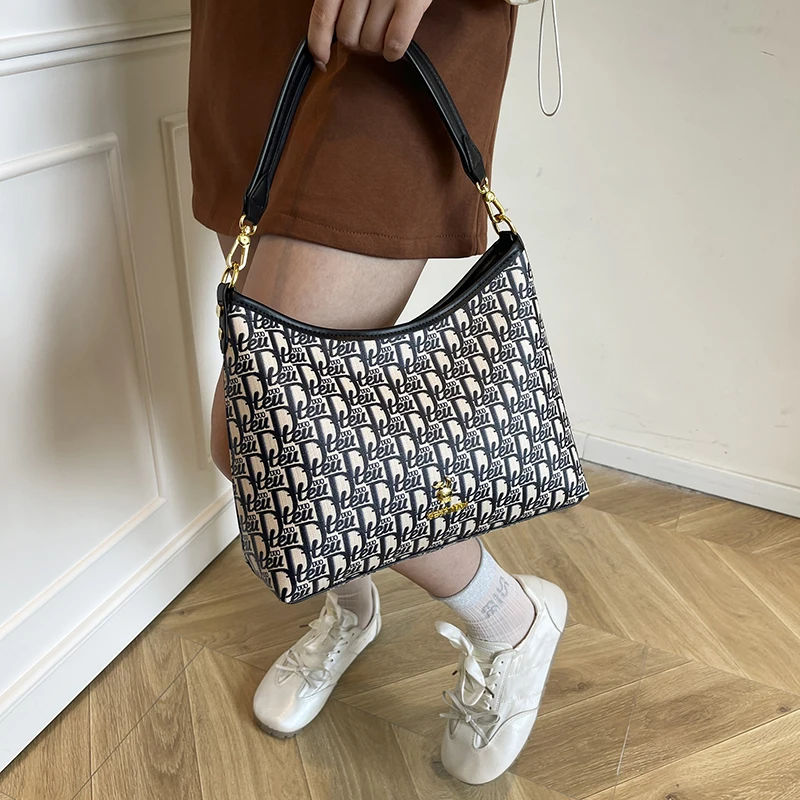 حقيبة كروس نسائية ذات علامة تجارية فاخرة، حقيبة كتف جلدية، حقائب يد أنيقة من تصميم كلاسيكي مشهور #3