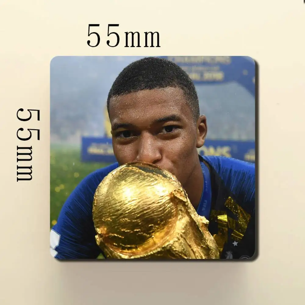 K-Kylian M-Mbappe شخصية مغناطيس الثلاجة المغناطيسي الثلاجة هدايا تذكارية للمطبخ مكتب خزانة السفر المنزل ديكو