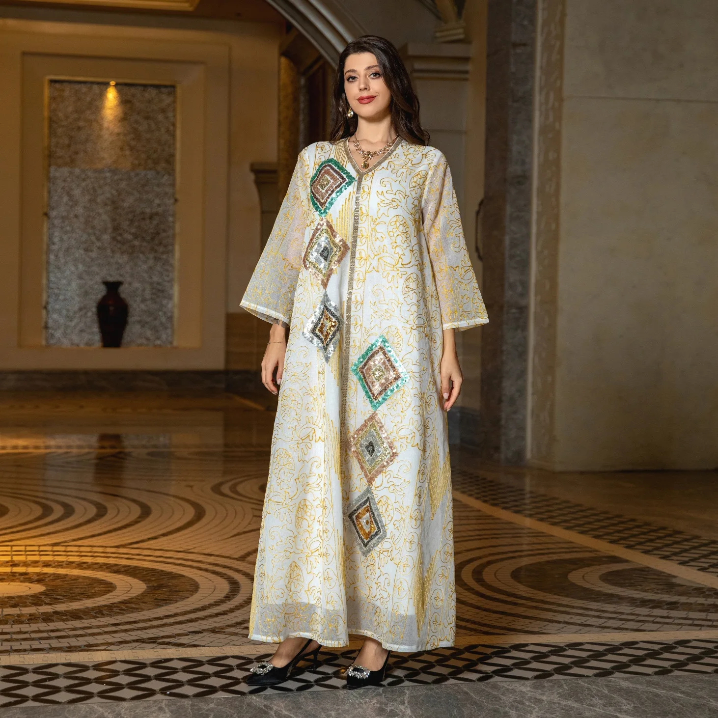 

Ramadan Moroccan Middle East Gown Muslim Luxury Fashion Mesh Embroidery Bead Piece Flower Gown Temperament Turkiye Dress