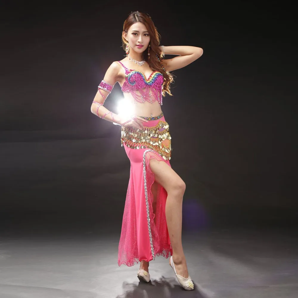 Aangepaste buikdanskostuums kleurblokken beha sexy high-end prestatiejurk volwassen buikdansen podiumpakset