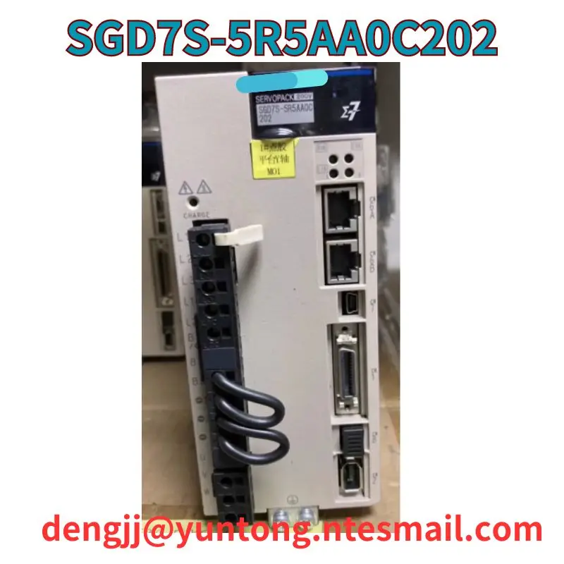 

Used SGD7S-5R5AA0C202 driver tested intact and shipped quickly