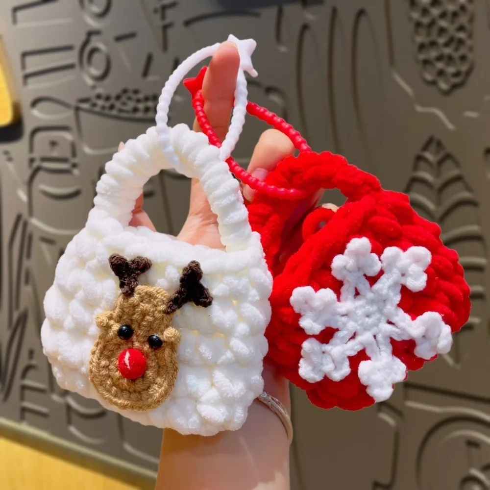 

Mini Christmas Keychain Hand Knitting Snowflake Pattern Coin Purse Material Cartoon Santa Key Ring Pendant Snowflake Pattern