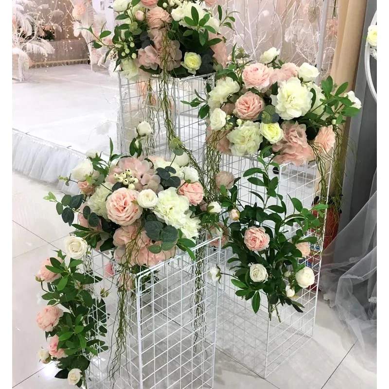 Customized Iron Grid Road Lead T Platform, Wedding Stage, Welcome Area, Creative Decoration Ornaments, New