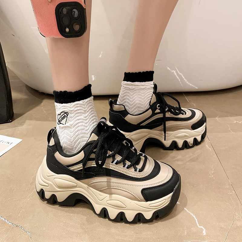 Women's Fashion Sneakers Spring Autumn New Outdoor Running Shoes Anti-skid Wear-resistant Casual Shoes Platform Sneaker Shoes