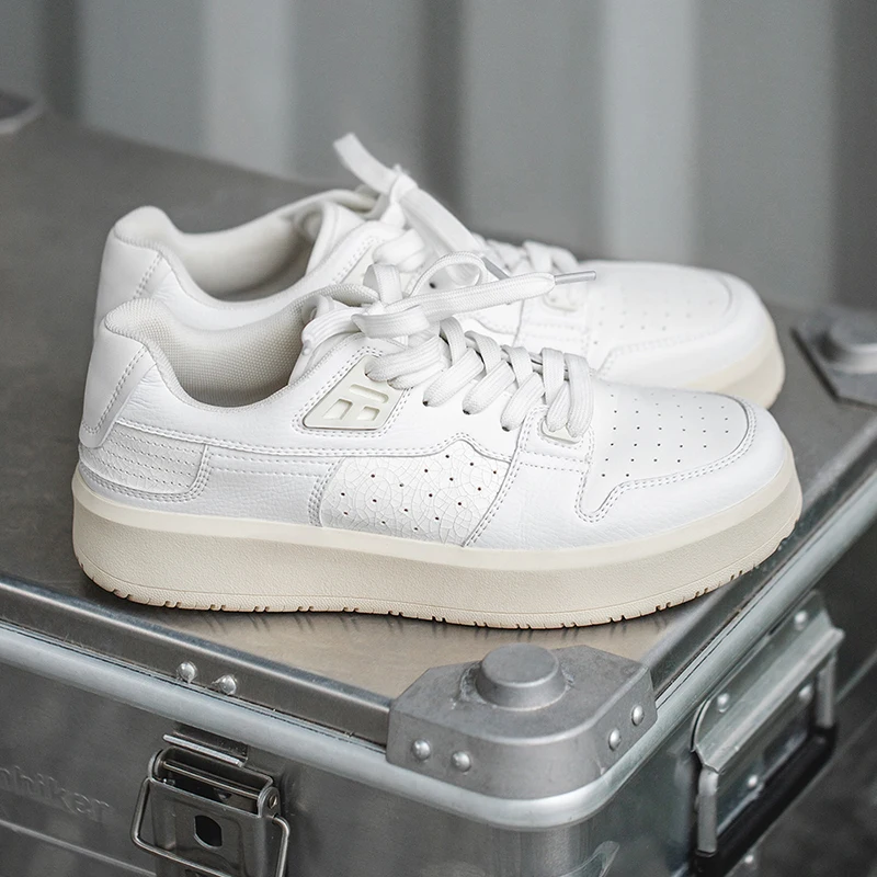 

Mr.A Fashion Casual Sneakers for Men, Versatile Comfortable Shoes, Trendy Men's Shoes, Height-Increasing Round-Toe Lace-Up Black and White Casual Sneakers