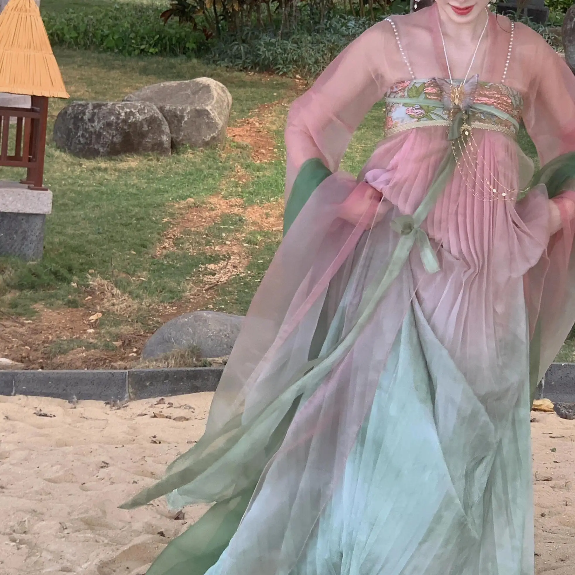 ‌Tang Dynasty Hanfu Set - Spring 2025 New Arrival, Original Design, Flowy Skirt, Traditional Chinese Clothing