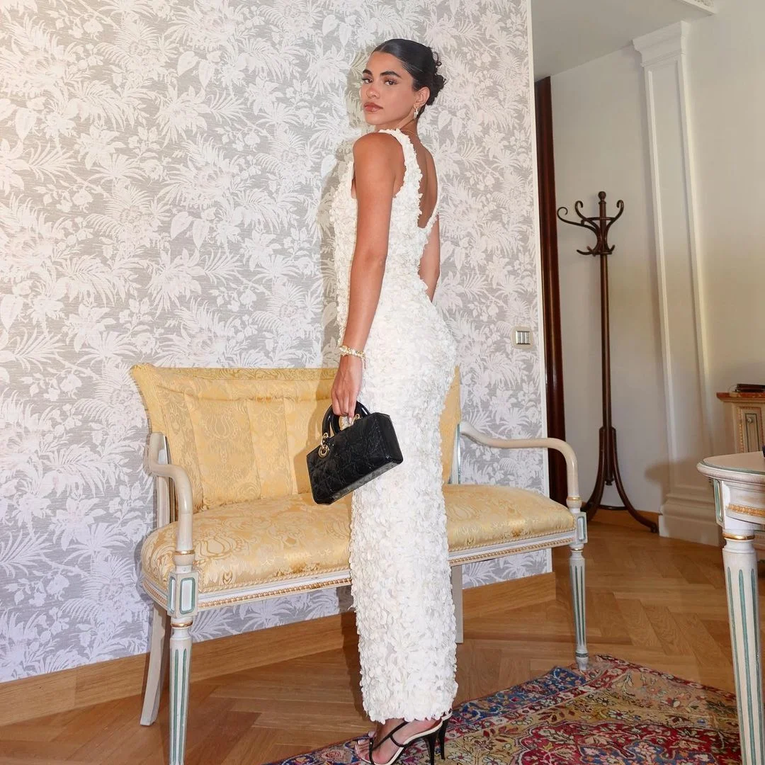 Oligai ฤดูร้อนชุดเจ้าสาวงานแต่งงานผู้หญิง 2025 V คอ 3D ดอกไม้เซ็กซี่ซาติน Slim Evening Party Dresses