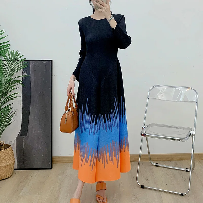 EGRM Miyake Printed Pleated Plus Size Dress Long Sleeves Color Block Fold Fashion Female Evening Dresses 2024 Spring New 7RM6609