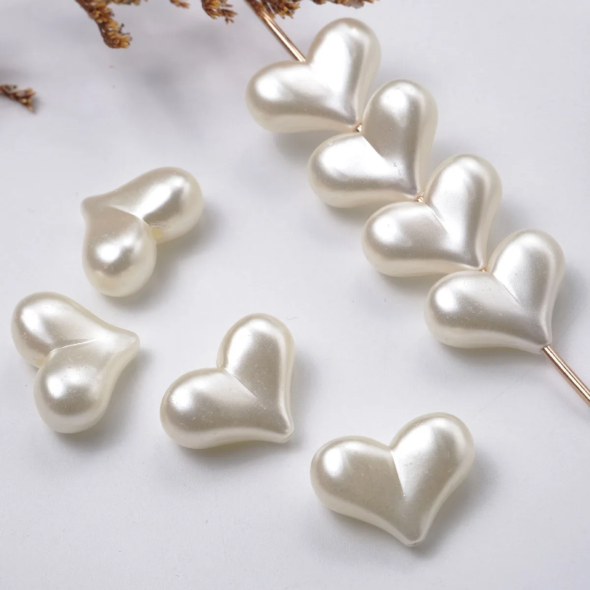 Wholesale 200pcs 23*17*9mm Love Heart Shape Acrylic Pearl Beads Ornament Accessory Material DIY Bracelet Necklace Earring Decor