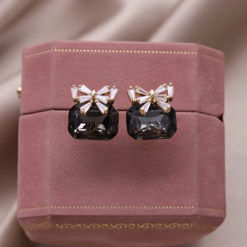 Korean new design fashion jewelry 14K gold plated square grey crystal bow zircon earrings elegant women's daily work accessories